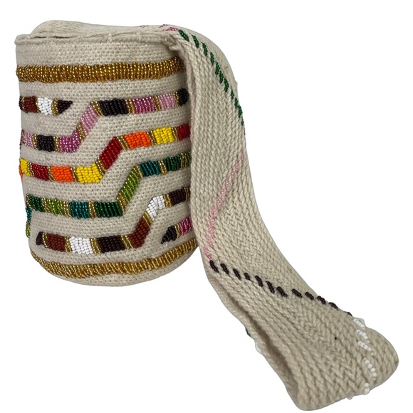 Handmade Wayuu Mochila Bag: Large Crochet Bucket Bag With  Wayuu bag with hand embroidered details 💛